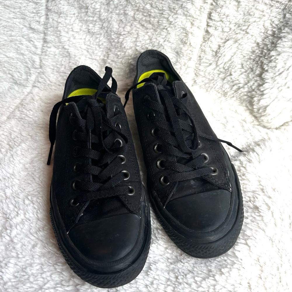 Chuck Taylor II low tops